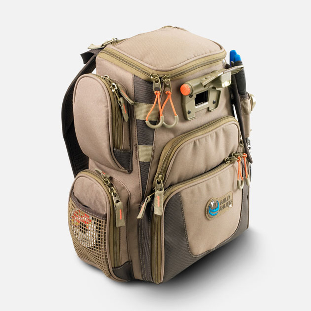 CLC Wild River Recon, beleuchteter Kompaktrucksack, mittelgroß